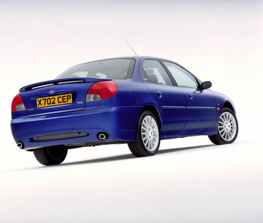  Ford Mondeo ST200 Sedan 1999 года  (фото 3 из 13)